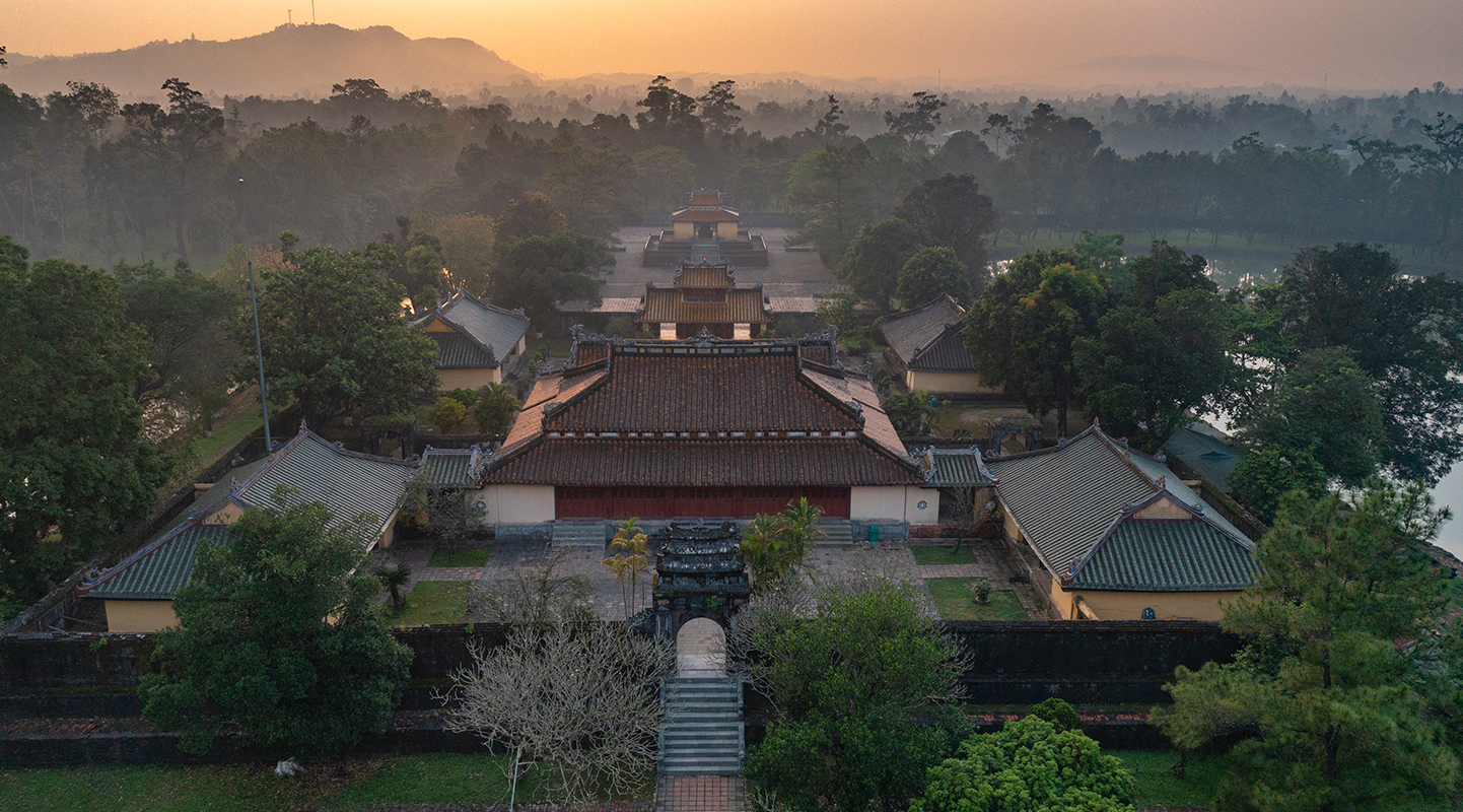 Day 6 - Hoian – Danang – Drive to Hue – Royal Citadel